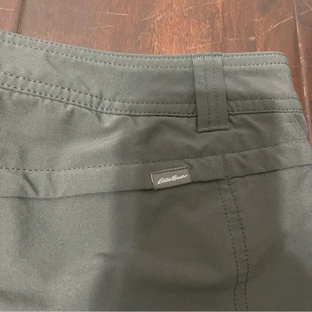 Eddie Bauer Womens Skort 14 Gray Adventurer 2.0 Hiking Trail Outdoor Lined - Picture 5 of 6